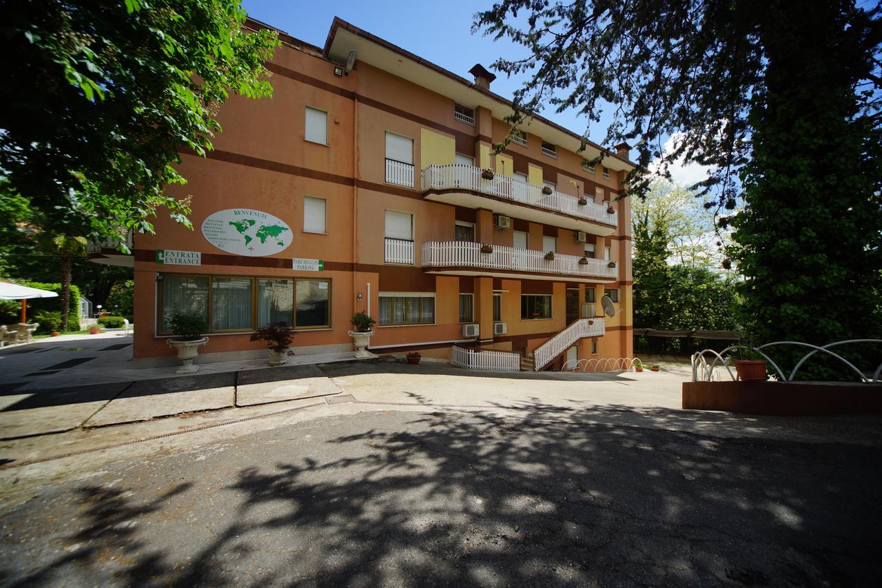 King Hotel Фиджи Экстерьер фото
