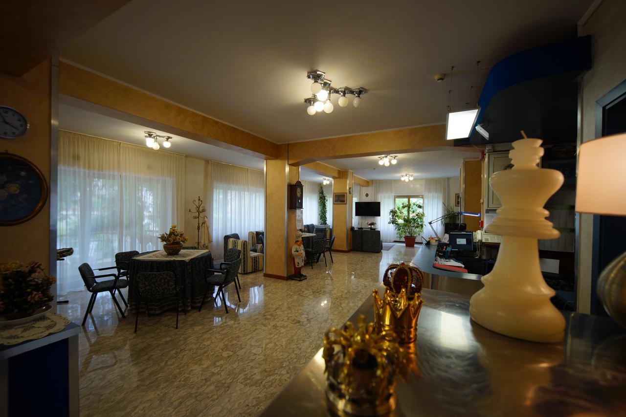 King Hotel Фиджи Экстерьер фото